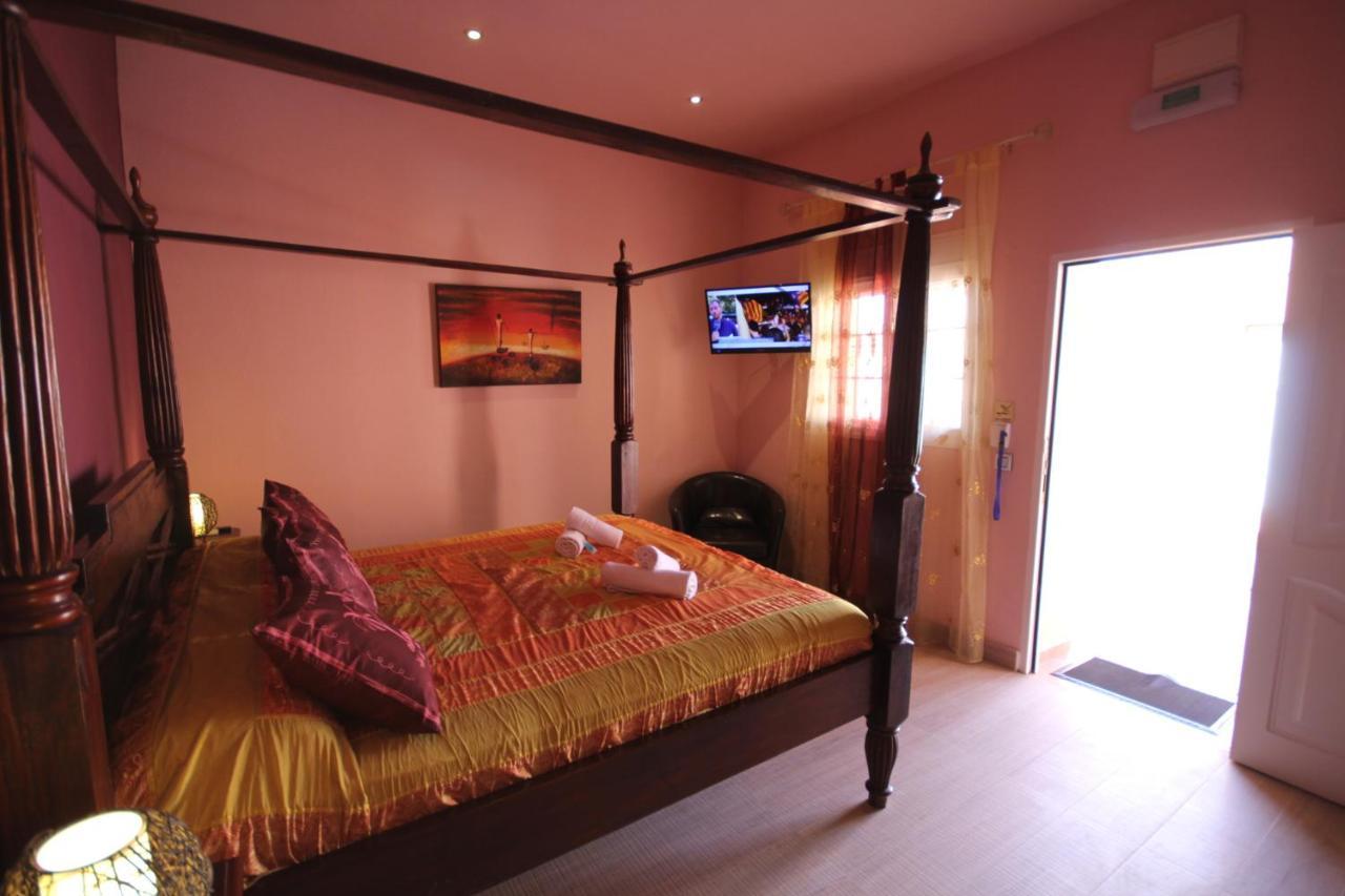 Hotel Copacabana Tarifa Beach Buitenkant foto